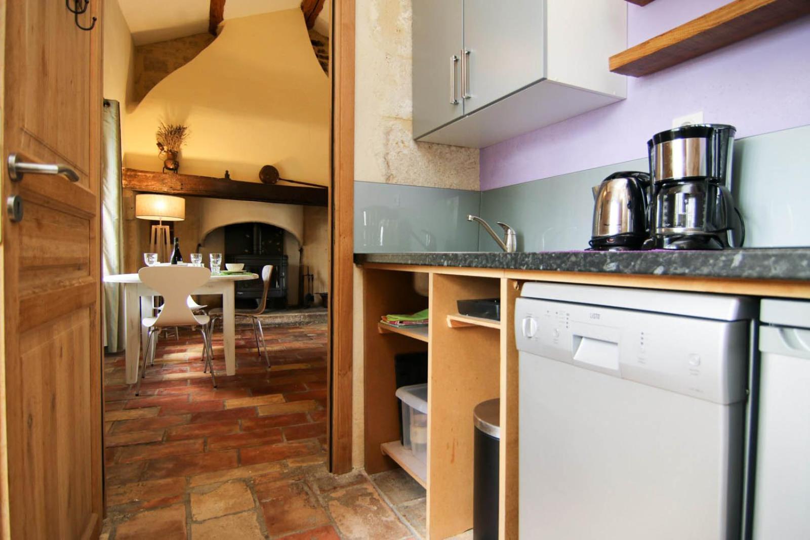Mas De La Rivoire B&B Villevieille Экстерьер фото