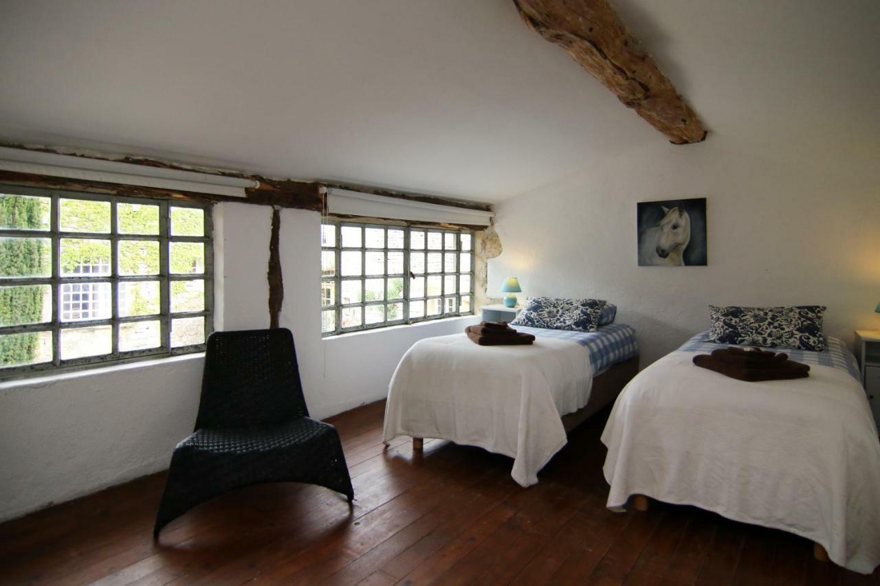Mas De La Rivoire B&B Villevieille Экстерьер фото