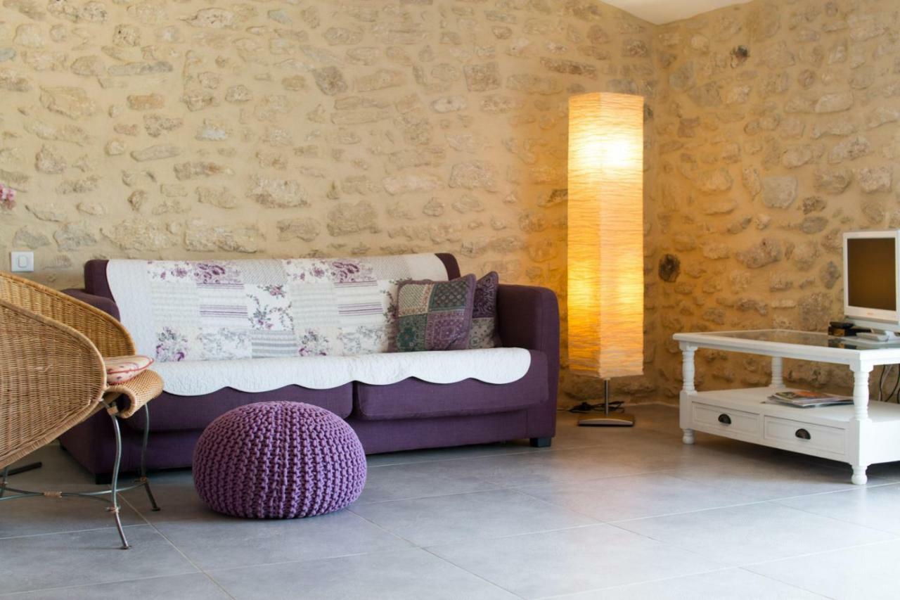Mas De La Rivoire B&B Villevieille Экстерьер фото