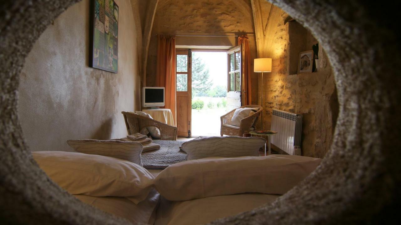 Mas De La Rivoire B&B Villevieille Экстерьер фото